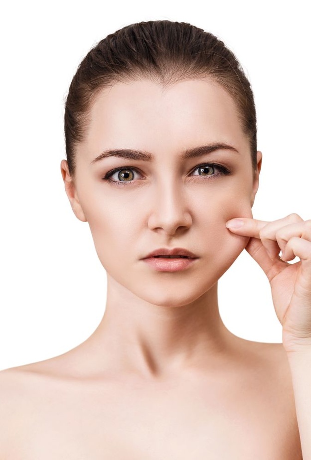 تمارين شد الخدود طبيعياً