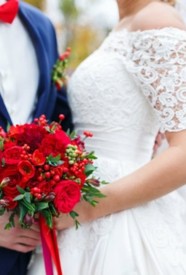 10 أمنيات هامة تتمناها المرأة من الرجل بعد الزواج 