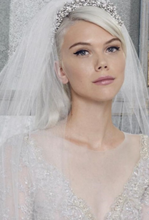 تاج من عرض عرائس ريم عكرا لعروس خريف 2018