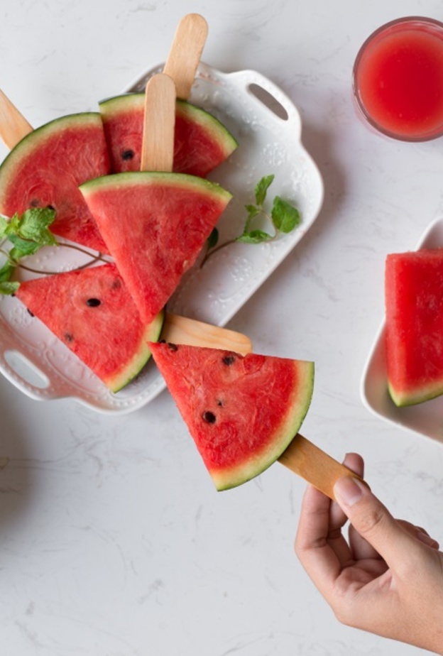 فوائد البطيخ للكلى والجسم