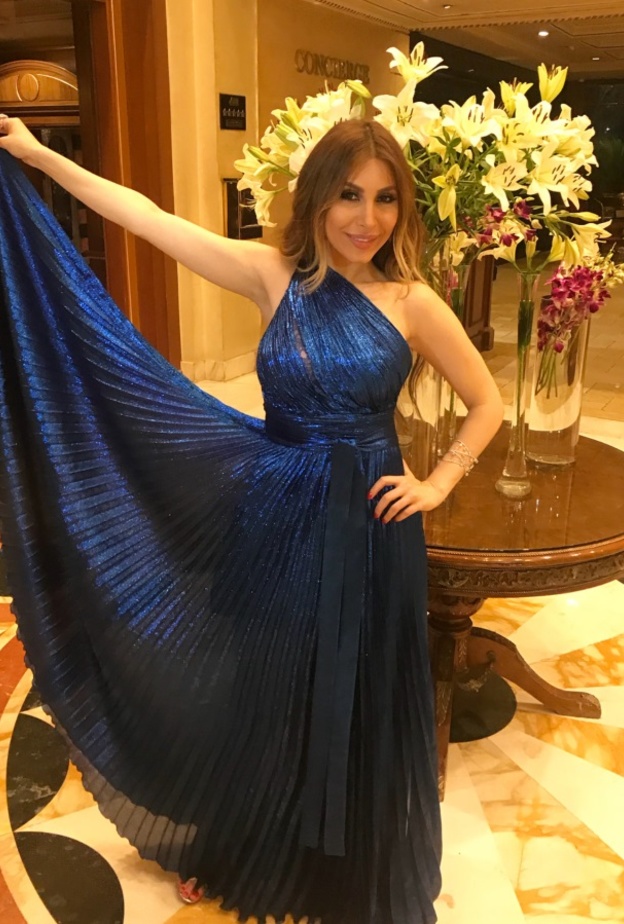 احلام تألقت هذا الأسبوع بفستان فاخر مع التول والتطريز