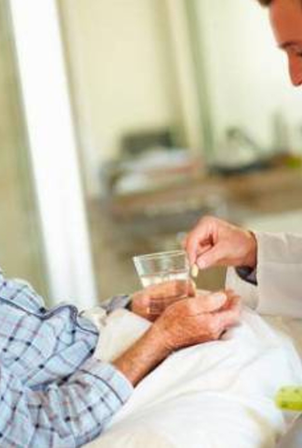 الشيخ خالد بن أحمد القاسمي، مديرعام دائرة الحكومة الالكترونية في الشارقة