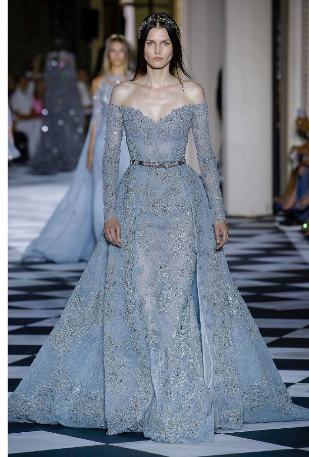 فستان من توقيع زياد نكد