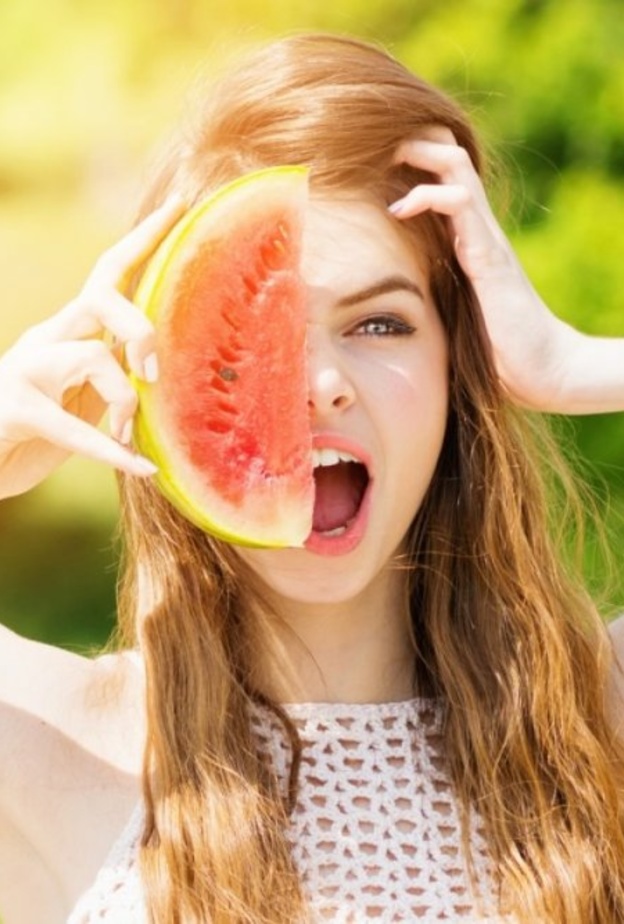 استفيدي من فوائد البطيخ الجمالية