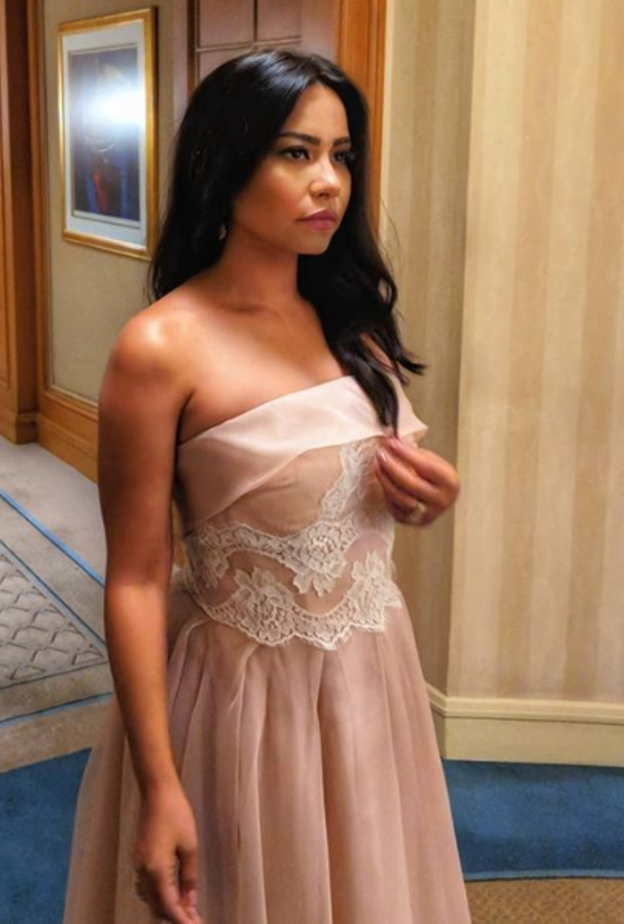 قدمت شيرين خلال الحفل باقة من أجمل أغانيها، ولكن لم تمرّ السهرة من دون اثارتها للجدل