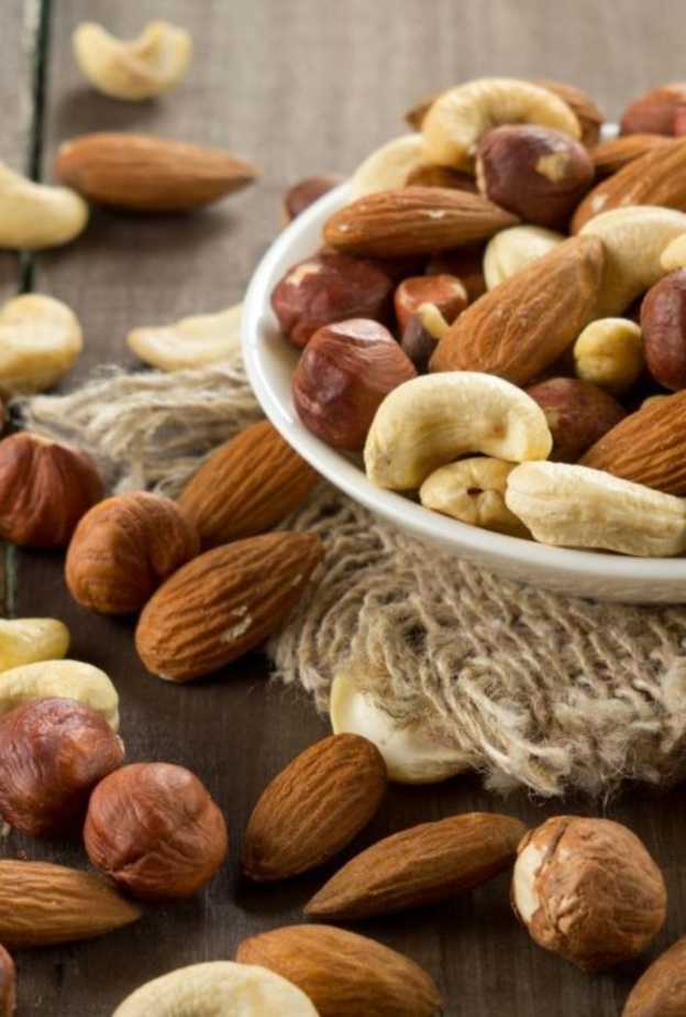 المكسرات غنية بالزنك