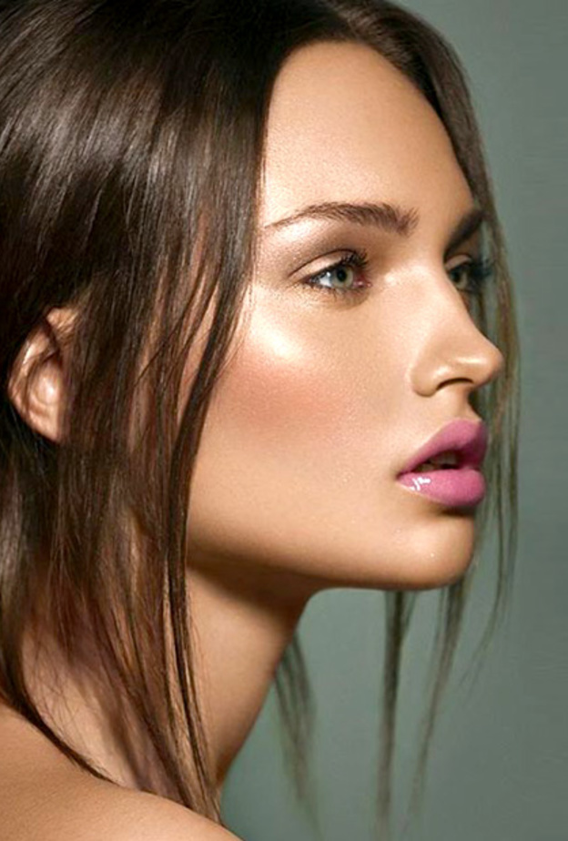 مكياج عروس مع هايلايت ‏مشرق ومات على الخدين