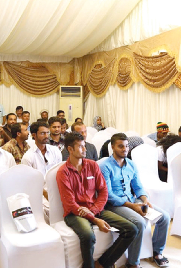 الإمارات..إعفاء مسنة وابنها من غرامات بـ 920 ألف درهم