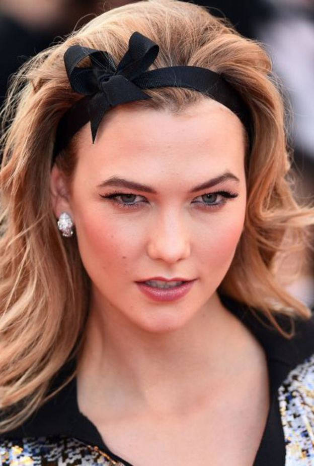 تسريحة شعر Karlie Kloss