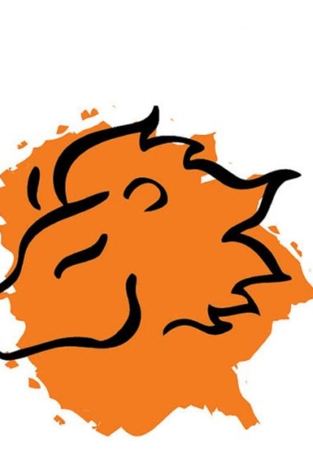 يحبّ مساعدة من حوله مهما تطلّب الامر من جهد ووقت