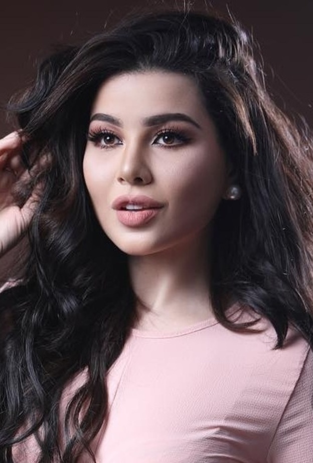 حنان الخضر تخلت عن شعرها الطويل قبل اشهر