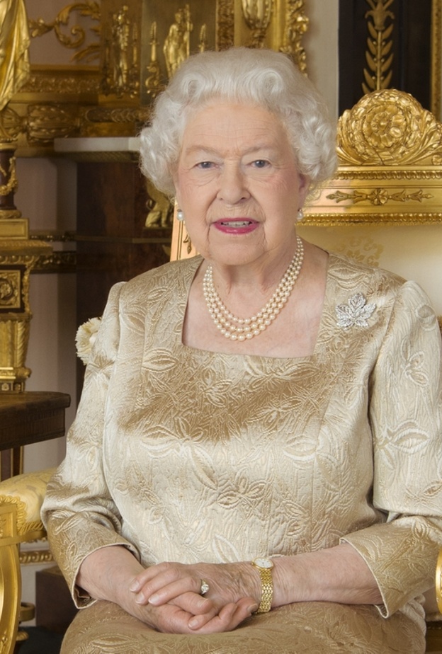  طرد مجاني لكل من يرغب بالحصول على صورة الملكة