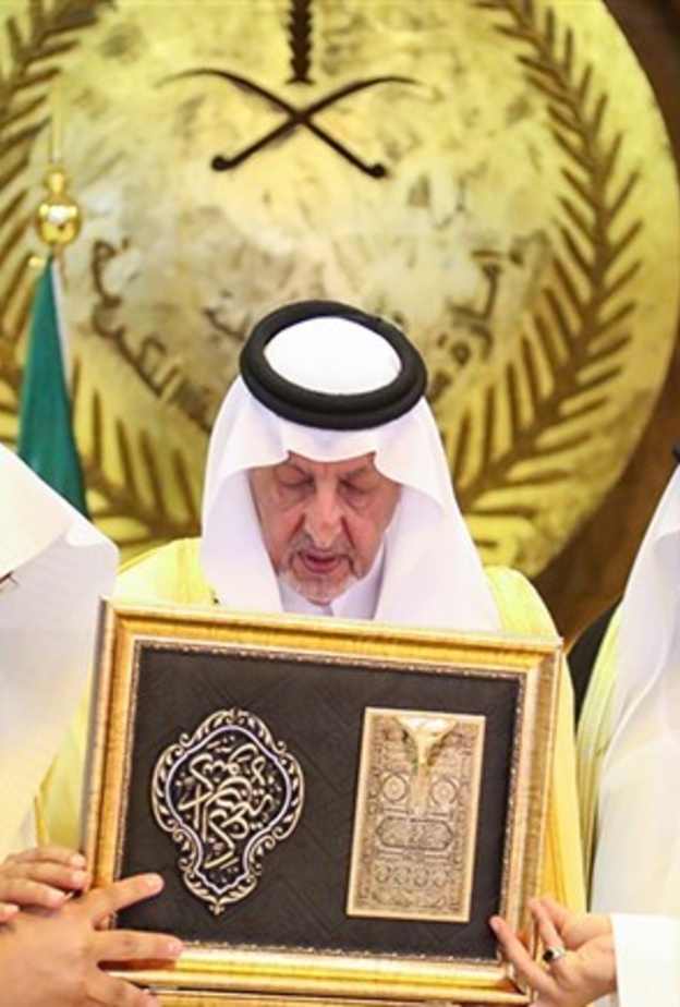  جانب من تصنيع كسوة الكعبة.