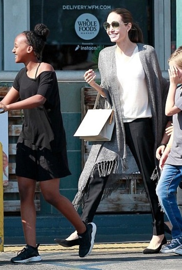 أنجلينا جولي