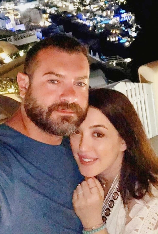 عمرو يوسف وكندة علوش