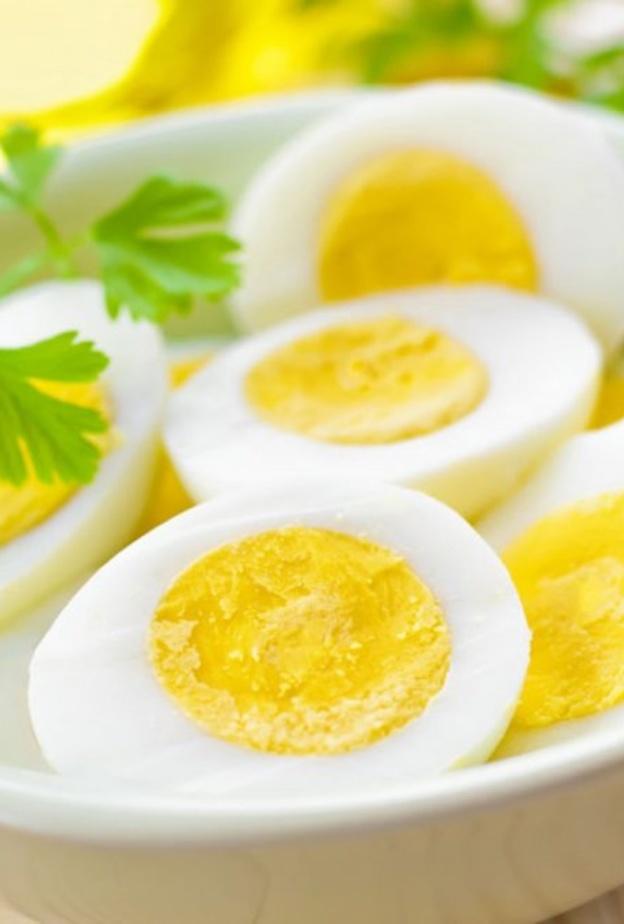 تناول البيض يقلل من التوتر لدى الإنسان