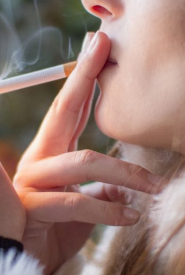 التدخين مسبب رئيسي لاتهاب الحلق