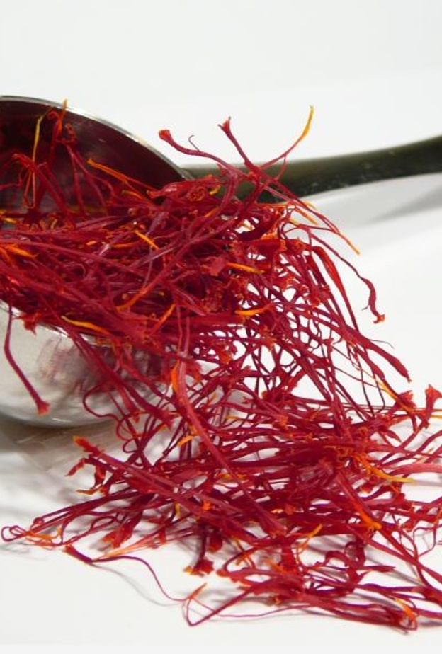 الزعفران يقي من العمى