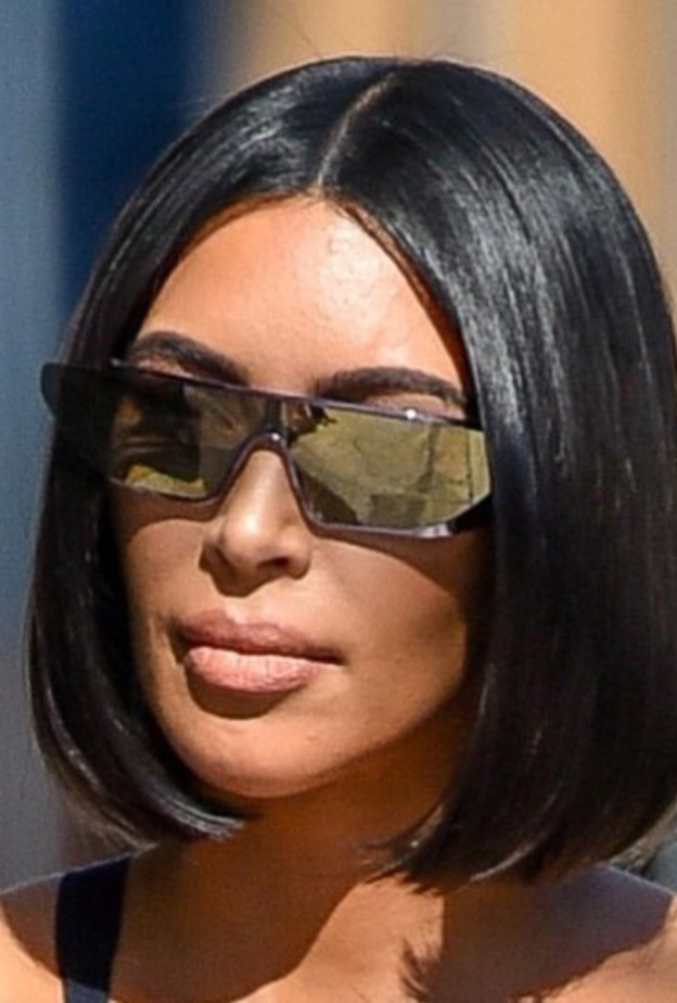 صيحة الـ Glass Hair العصرية هذا العام بأسلوب BlacChyna