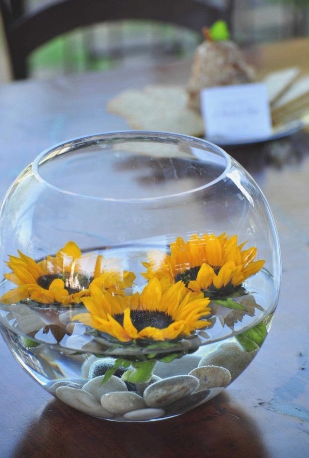 أفكار غنية لديكور زفاف مستوحى من زهرة عباد الشمس