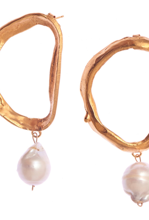 اقراط تناسب الوجه على شكل مربع