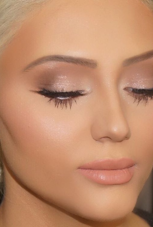 مكياج براق فخم للعروس