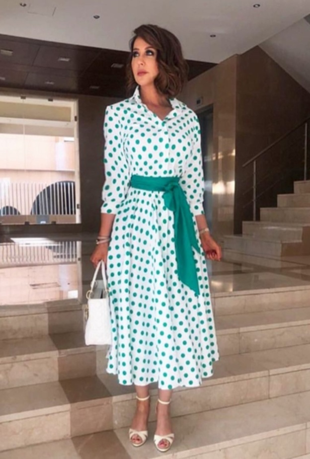 فساتين رابعة الزيات محدّدة الخصر وفاخرة لعيد الأضحى