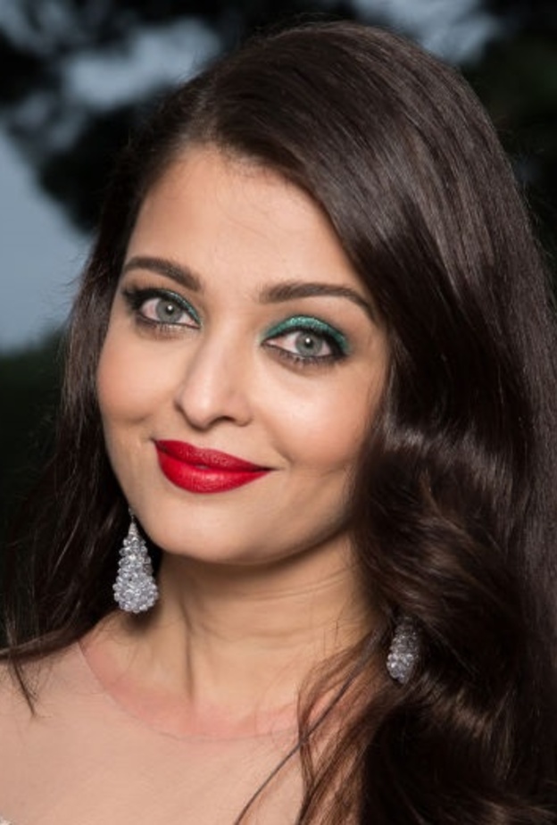 كارينا كابور تتبع عادات جمالية عديدة