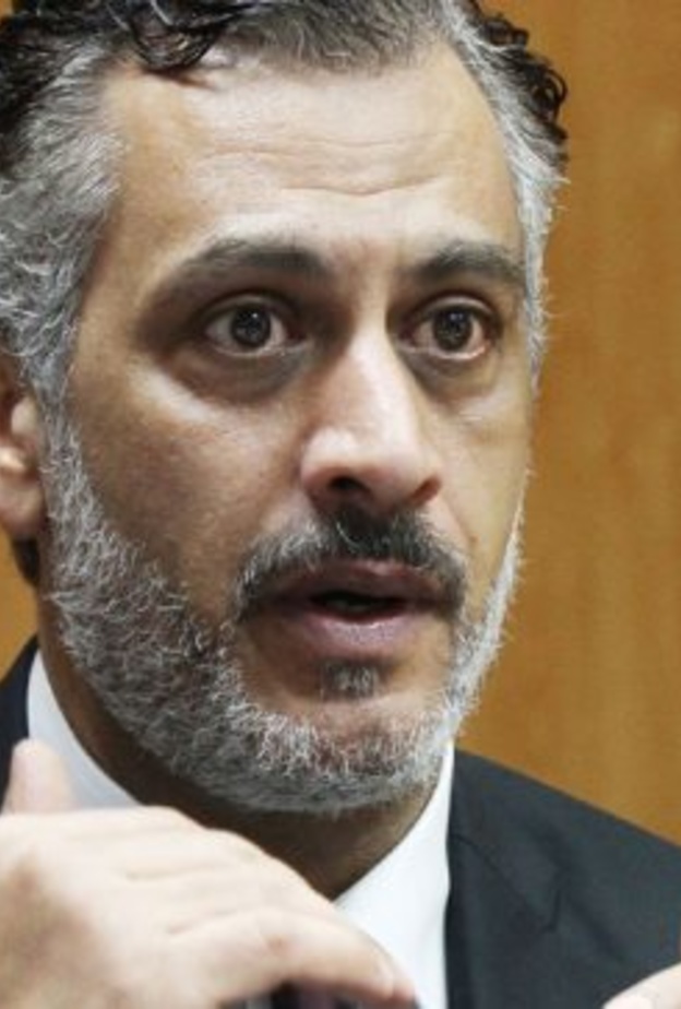 الفنان الراحل ياسر المصري