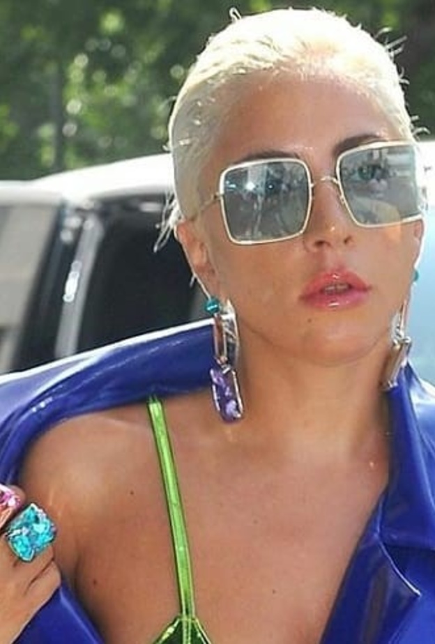 استوحي اجمل الاقراط لعرسك من بلاك ليفلي.