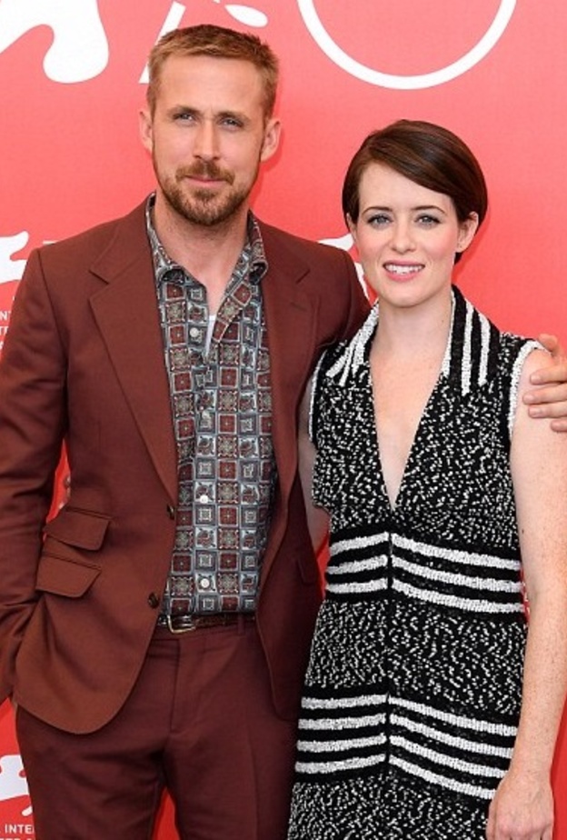 ابطال فيلم first man