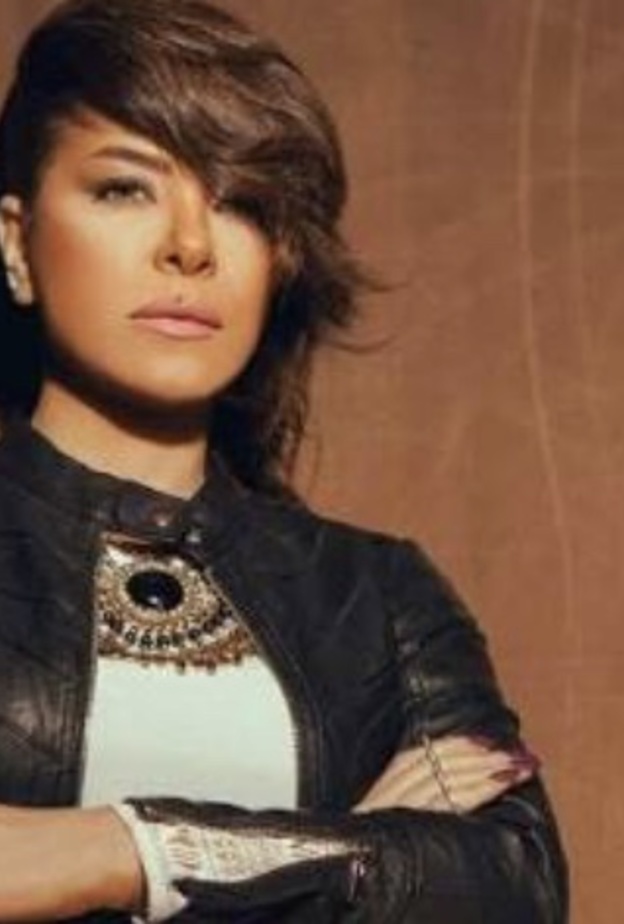 الموت يفجع ألفت عمر