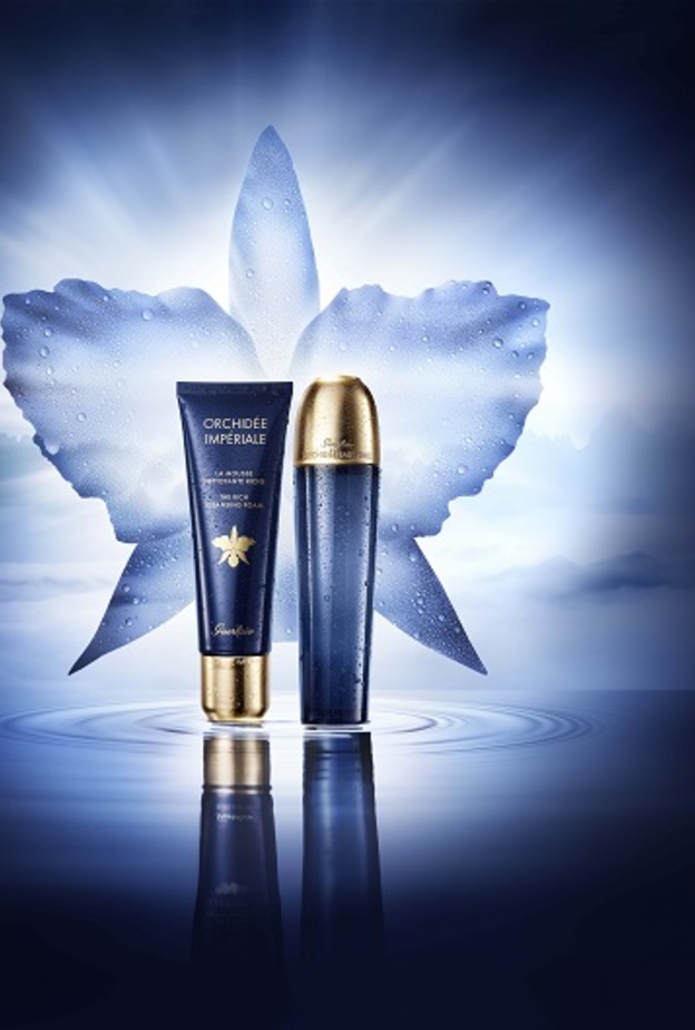 خطوتان أساسيّتان لبشرة مشرقة.. اكتشفي جديد Orchidée Impériale من Guerlain