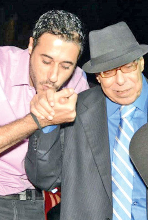 أحمد السعدني ووالده صلاح السعدني