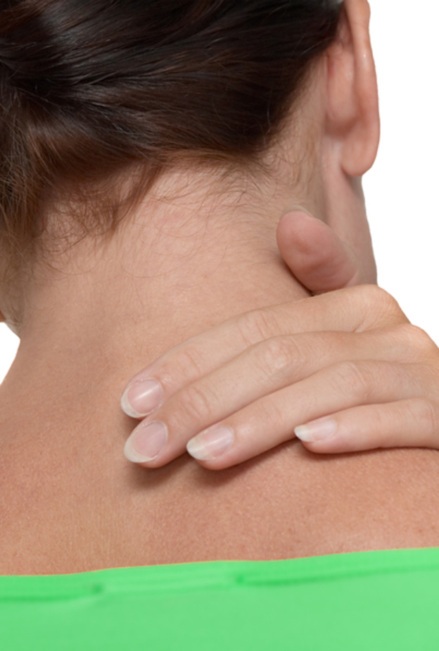 علاج شد عضلات الرقبة والكتف