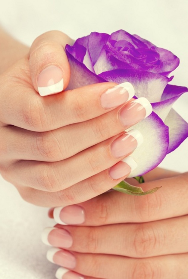 تعرفي على أهم  النصائح للحفاظ على جمال الاظافر