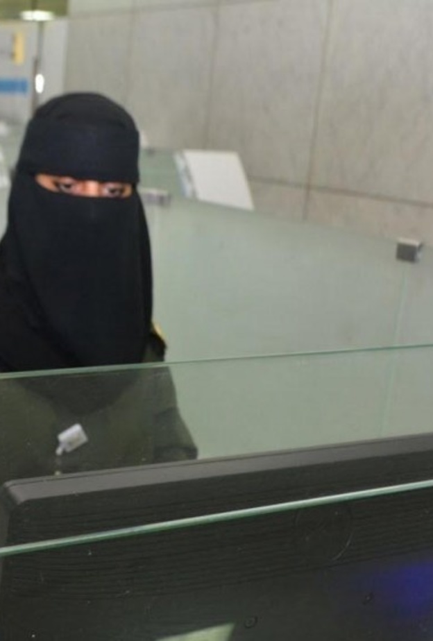 تدريب 290 عسكرية من المعينات حديثاً في القطاع