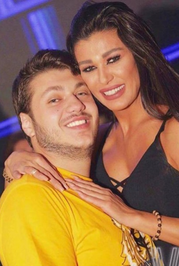 مارك حدشيتي يصالح والدته