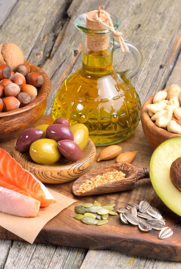 اعراض نقص الدهون في الجسم