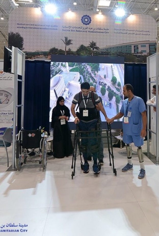 وزير الصحة يطلع على أحدث ماتوصلت إليه مدينة الأمير سلطان