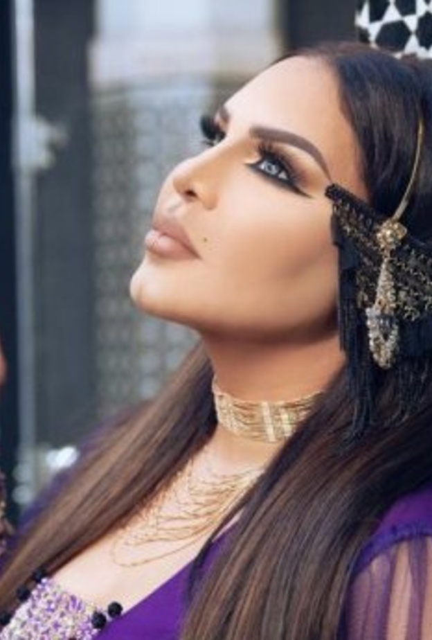 الفنانة أحلام 