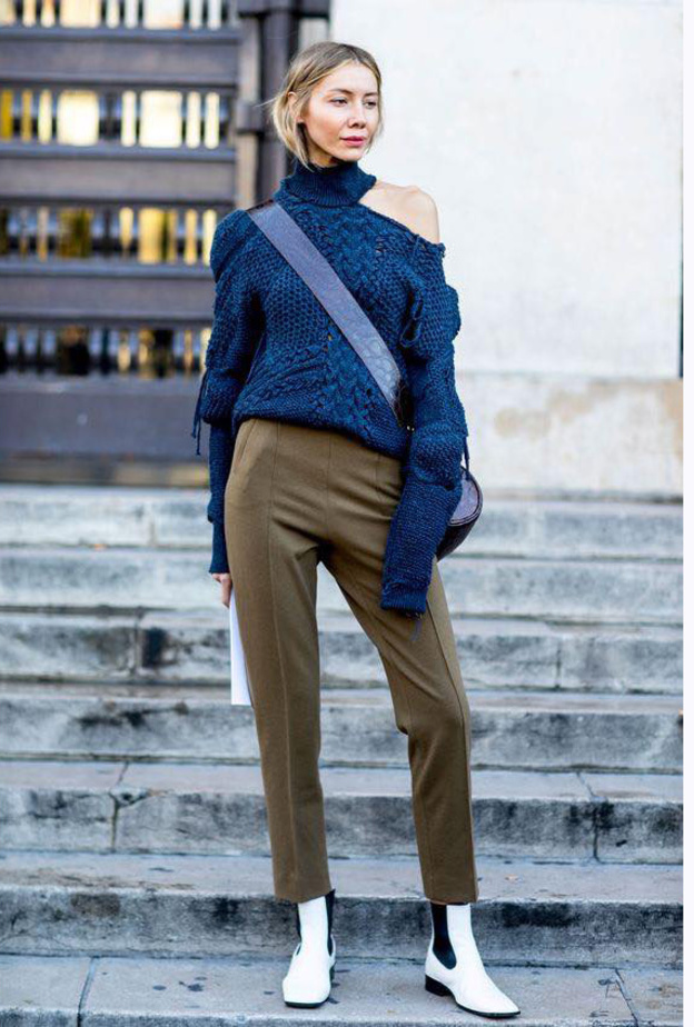  اختاري بنطلون قماشي بقصة عريضة لاطلالات هذا الموسم