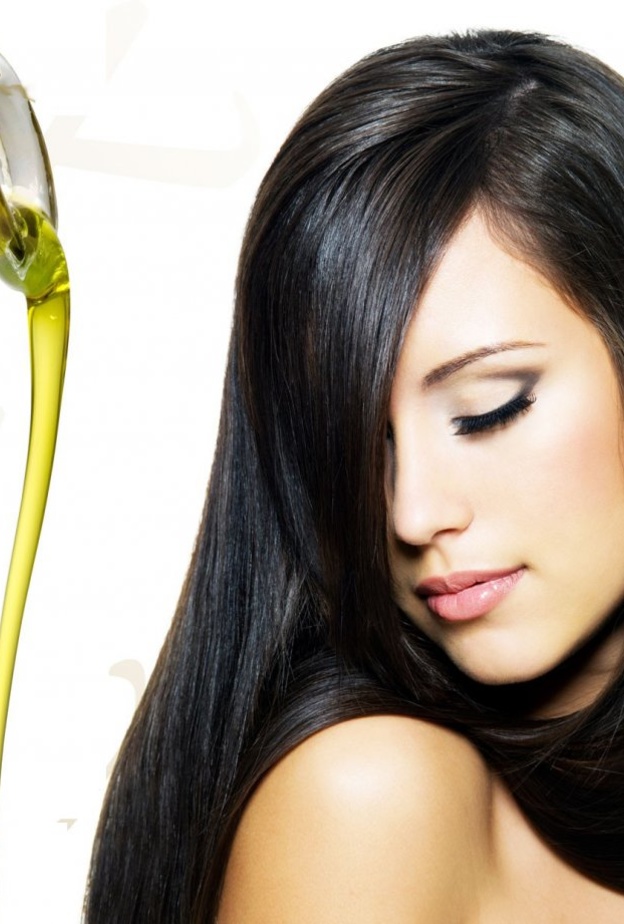  الزيوت الطبيعية رائعة لعلاج مشكلة الشعر التالف