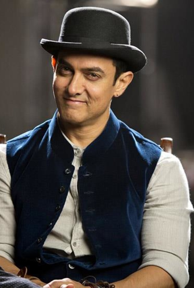 عامر خان: أنا شخص مبدع ولست سياسي