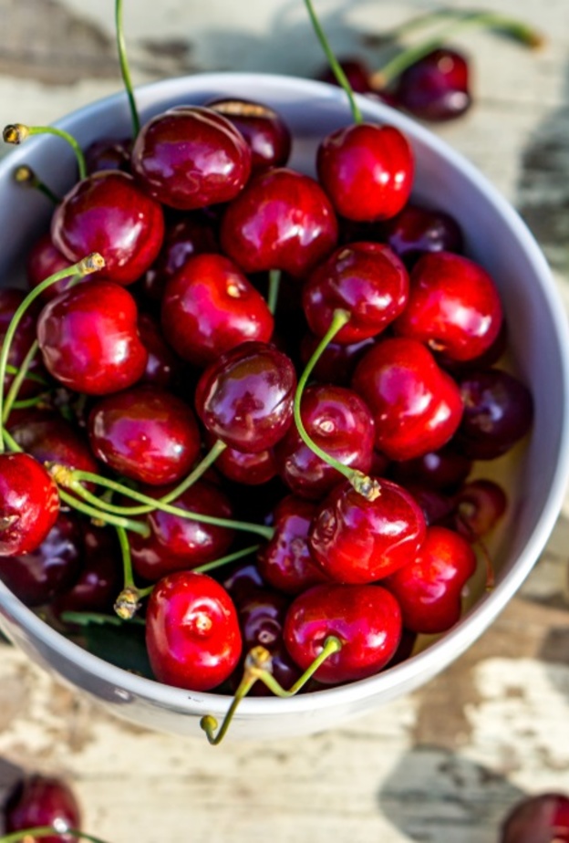 فوائد واضرار الكرز