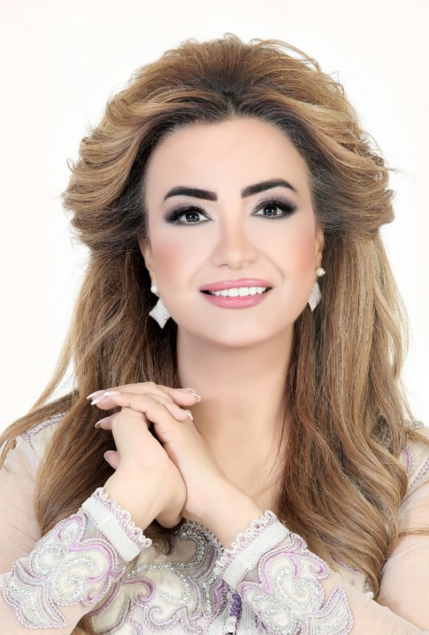 الشاعرة الاماراتية نجاح المساعيد