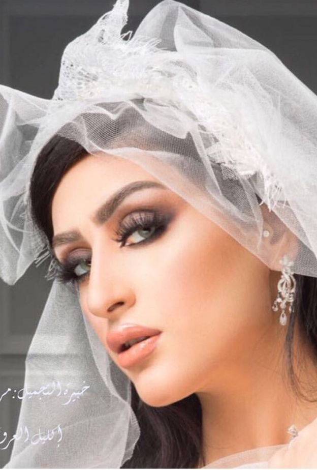 من مكياج خبيرة التجميل السعودية مريم العبدالل