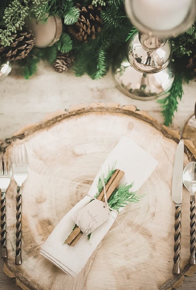 زيني ديكور زفافك بأجمل ثيم زفاف بديكور الخشب