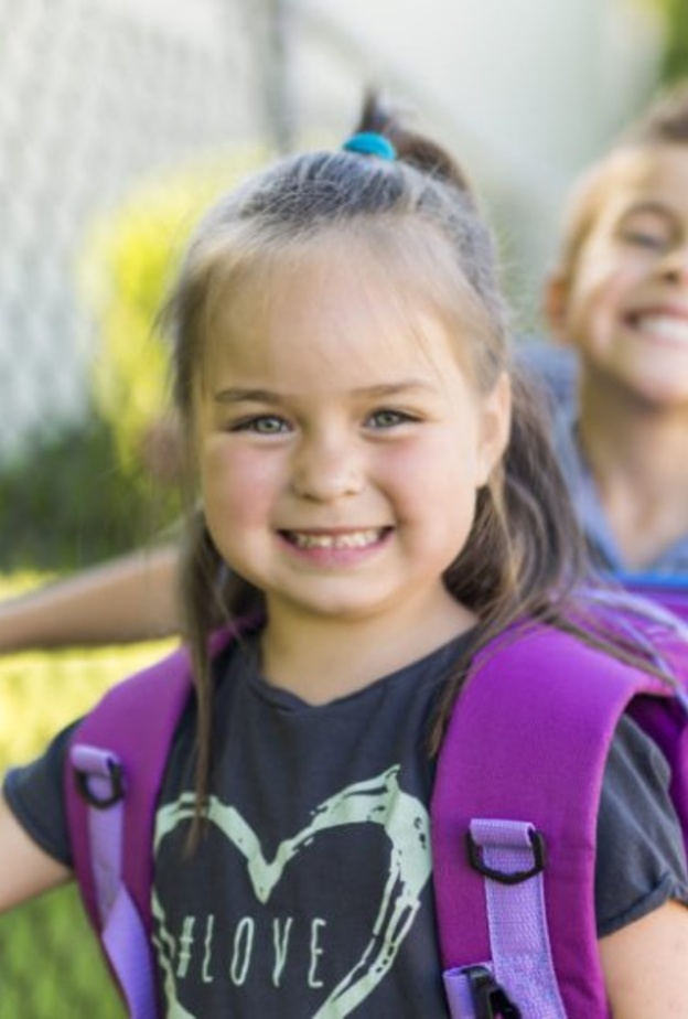 نصائح لسلامة الأطفال عند اللعب في حديقة المدرسة