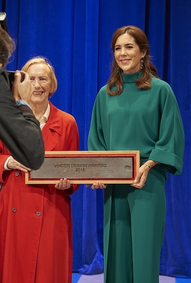 موقف محرج لزوجة ولي عهد الدنمارك